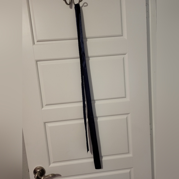 brand new lace dress - Picture 4 of 4